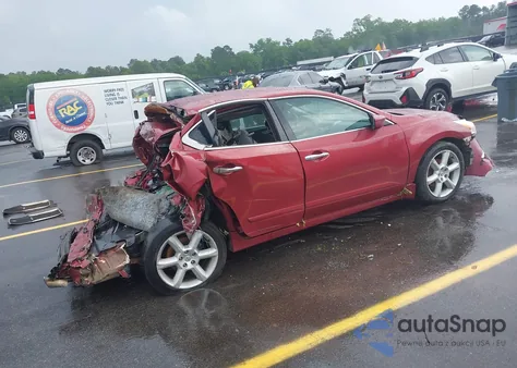 2015 Nissan Altima 2.5 S from USA, damaged, VIN 1N4AL3AP8FC134793